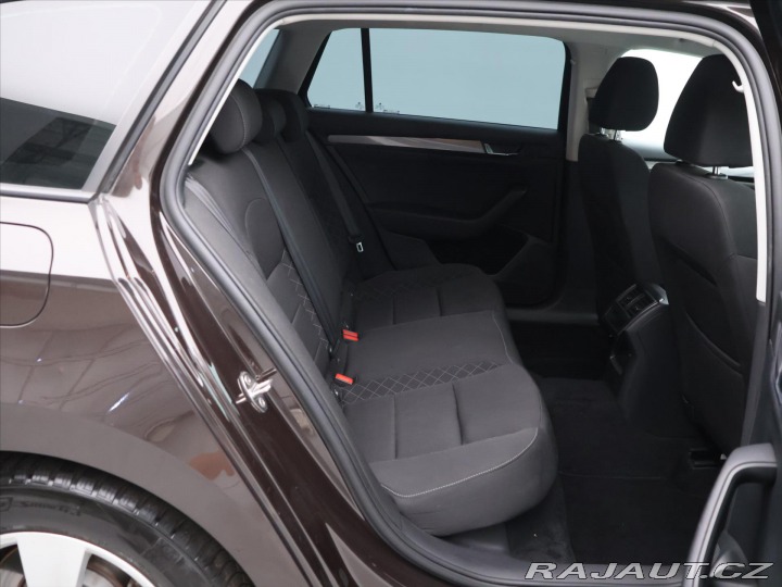 Škoda Superb 1,6 TDI 88kW Aut.klima Ta 2016