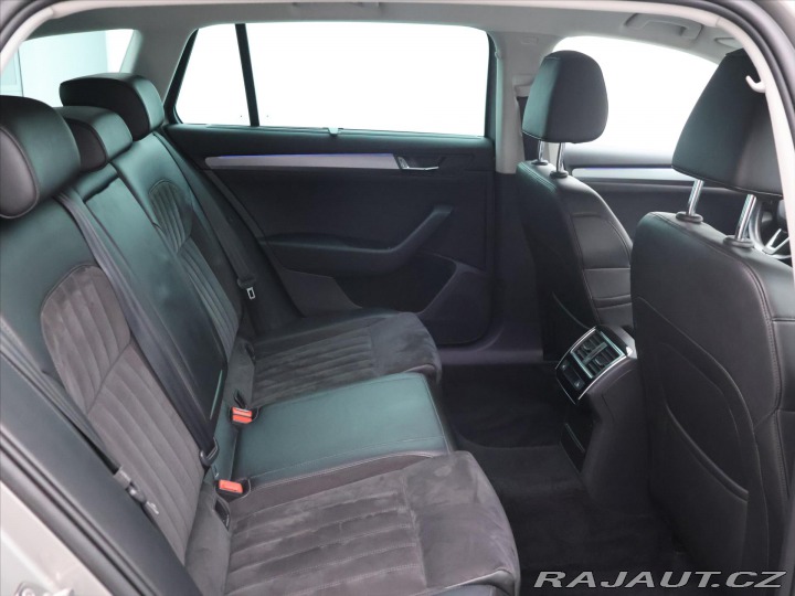 Škoda Superb 2,0 TDI 140kW 4x4 DSG Sty 2016