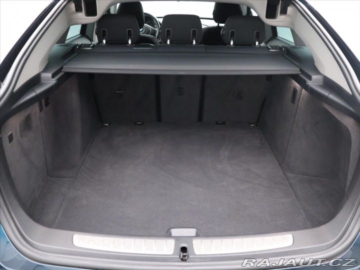 BMW 3 2.0 320d 135kW GT Xenon 2013