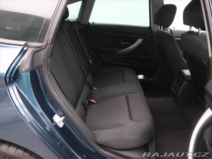 BMW 3 2.0 320d 135kW GT Xenon 2013