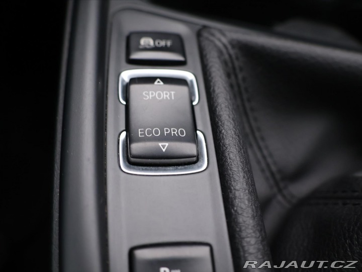 BMW 3 2.0 320d 135kW GT Xenon 2013