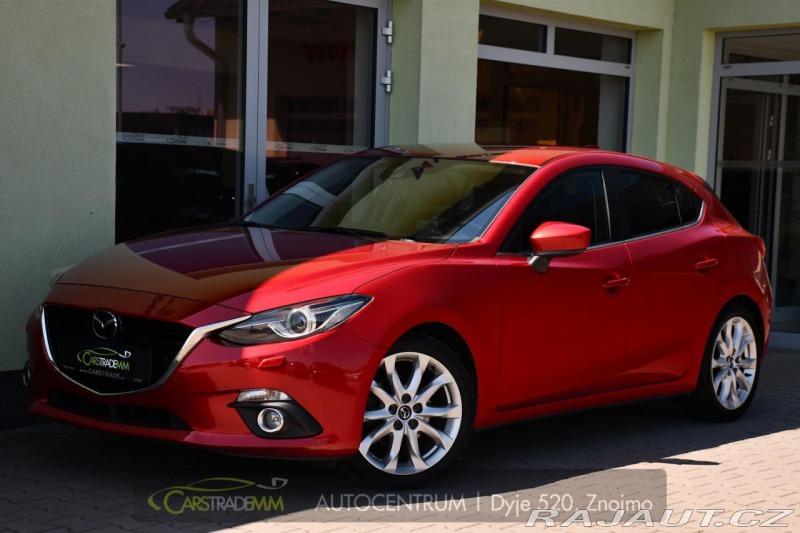 Mazda 3 2.0SKYACTIV-G165 HUD BOSE