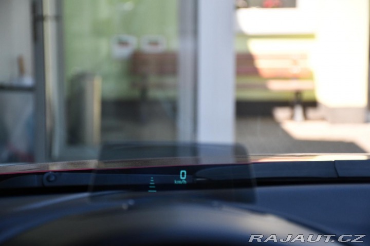 Mazda 3 2.0SKYACTIV-G165 HUD BOSE 2015