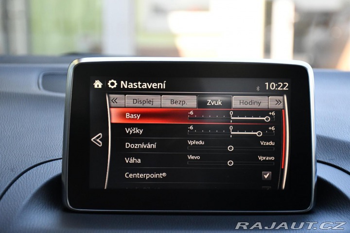 Mazda 3 2.0SKYACTIV-G165 HUD BOSE 2015
