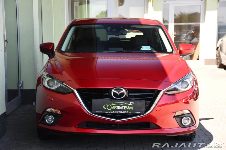 Mazda 3 2.0SKYACTIV-G165 HUD BOSE 2015