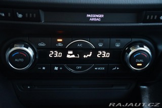 Mazda 3 2.0SKYACTIV-G165 2015