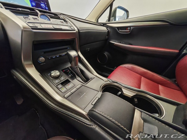 Lexus Ostatní modely NX 300h 300h AWD PRESTIEGE SAFETY 2019