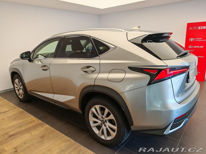 Lexus Ostatní modely NX 300h 300h AWD PRESTIEGE SAFETY 2019