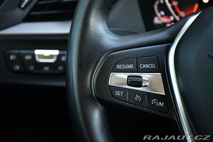 BMW 2 218d ČR 1M Head-up 2021