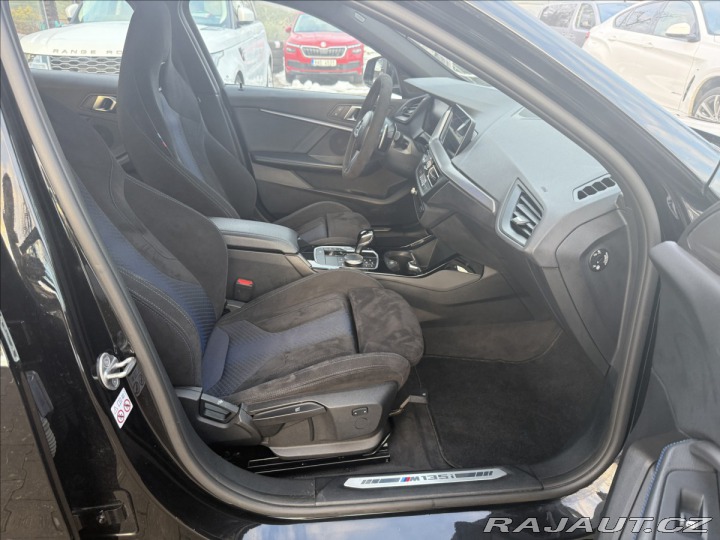 BMW 1 M135i 2023