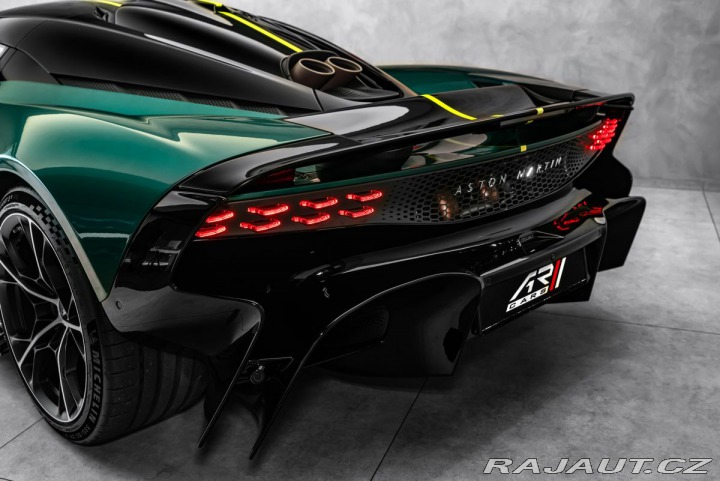 Aston Martin Ostatní modely Valhalla 2026