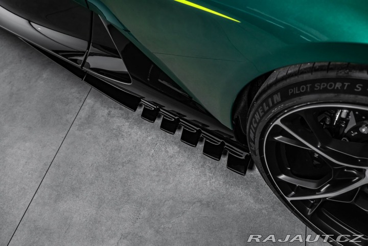 Aston Martin Ostatní modely Valhalla 2026
