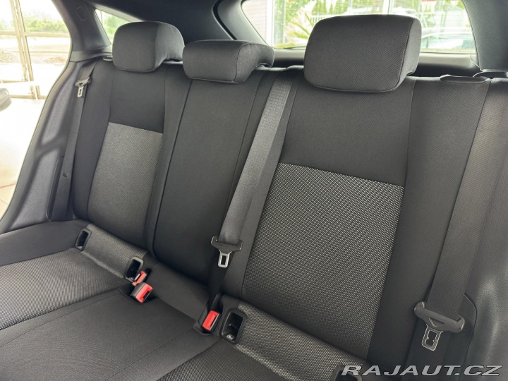 Mercedes-Benz CLA 200d AUT*110kW*LED*Kamera 2021