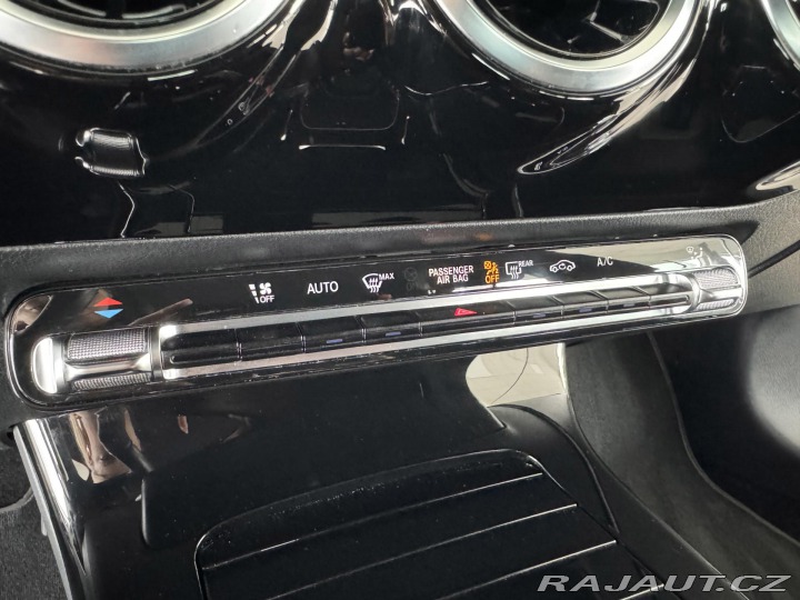 Mercedes-Benz CLA 200d AUT*110kW*LED*REZERV 2021