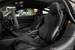 McLaren 720S 2022