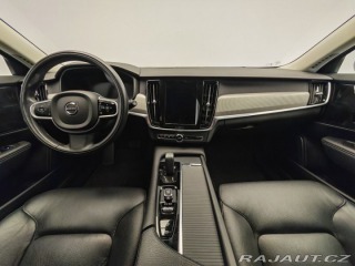 Volvo V90 Momentum Advanced 2021