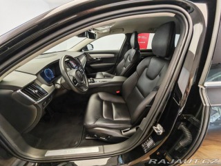 Volvo V90 Momentum Advanced 2021