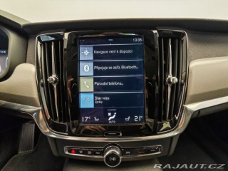 Volvo V90 Momentum Advanced 2021
