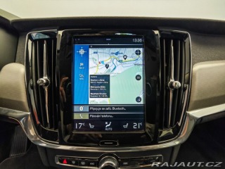 Volvo V90 Momentum Advanced 2021