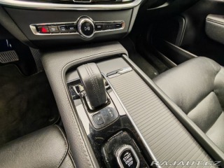 Volvo V90 Momentum Advanced 2021