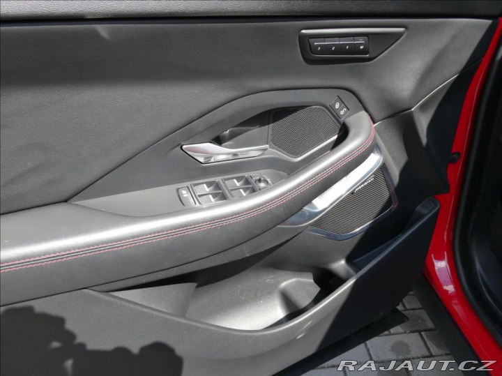 Jaguar E-Pace 2,0 R-Dynamic First EDT,1 2018
