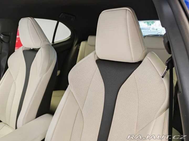 Lexus Ostatní modely UX 300h 300h 4×4 F Sport Plus 2025