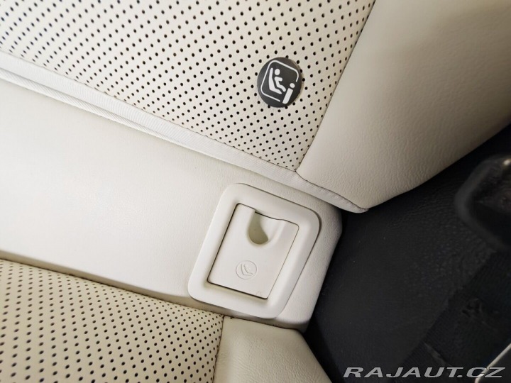 Lexus Ostatní modely UX 300h 300h 4×4 F Sport Plus 2025