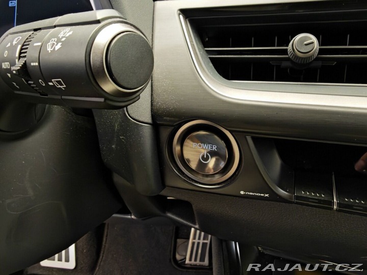 Lexus Ostatní modely UX 300h 300h 4×4 F Sport Plus 2025