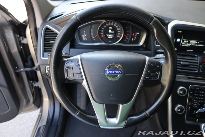 Volvo XC60 D4 2.0 133kW AT DPH 2015