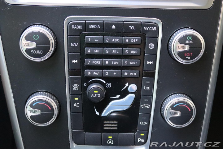 Volvo XC60 D4 2.0 133kW AT DPH 2015