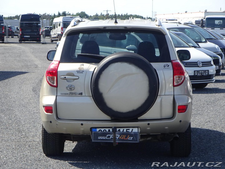 Toyota RAV4 100 kW 2007