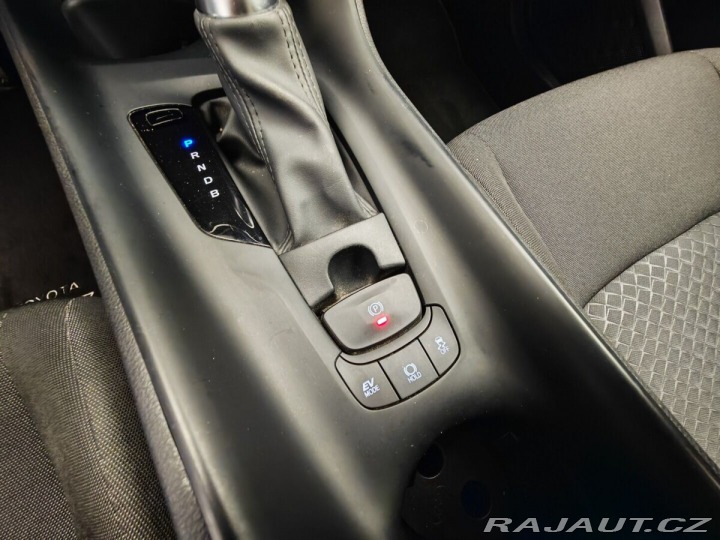 Toyota C-HR 1.8 Hybrid Comfort Busin 2023