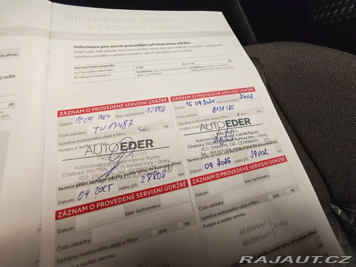 Toyota C-HR 1.8 Hybrid Comfort Busin 2023