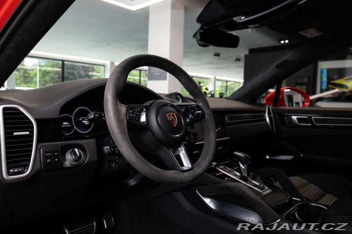 Porsche Cayenne Turbo Coupe Approved/Cera 2019