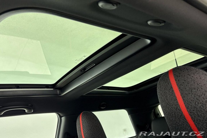 Mini Ostatní modely Cabrio JCW 3dvéř. John Cooper Works 2025