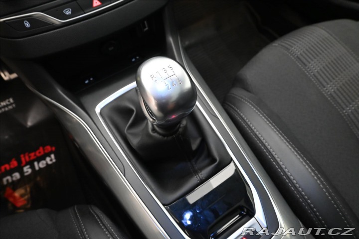 Peugeot 308 1,5 96kW BlueHDi 130SW Zá 2020