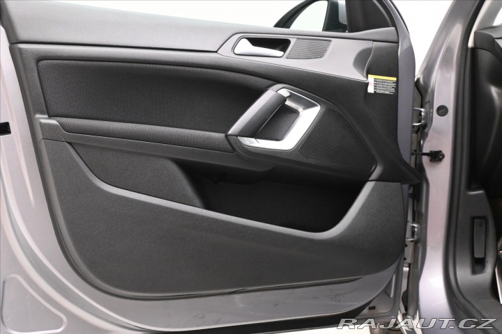 Peugeot 308 1,5 96kW BlueHDi 130SW Zá 2020