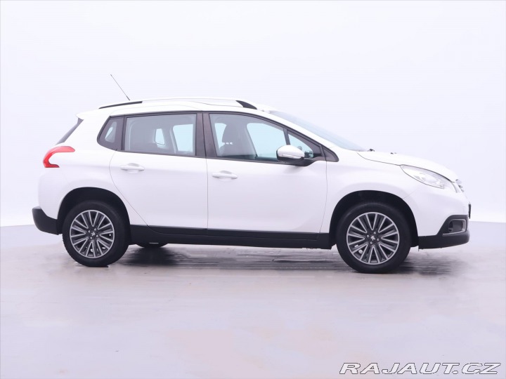 Peugeot 2008 1,2 PT 81kW Aut.klima CZ 2015