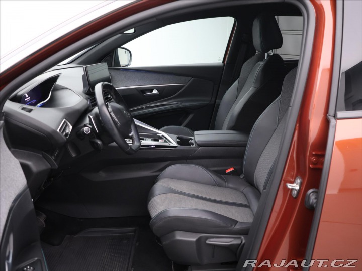 Peugeot 5008 1.2 PT 96kW 1.maj Allure 2023