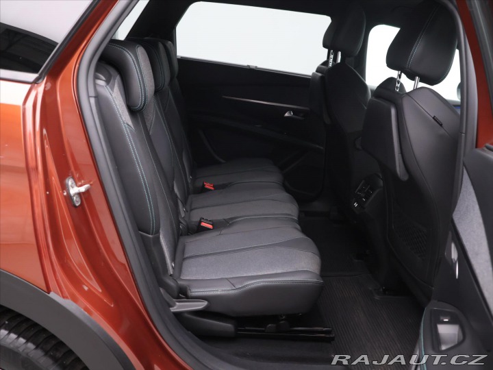 Peugeot 5008 1.2 PT 96kW 1.maj Allure 2023