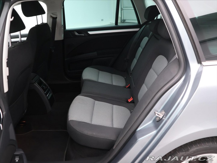 Škoda Superb 2,0 TDI 103kW Ambition 2013