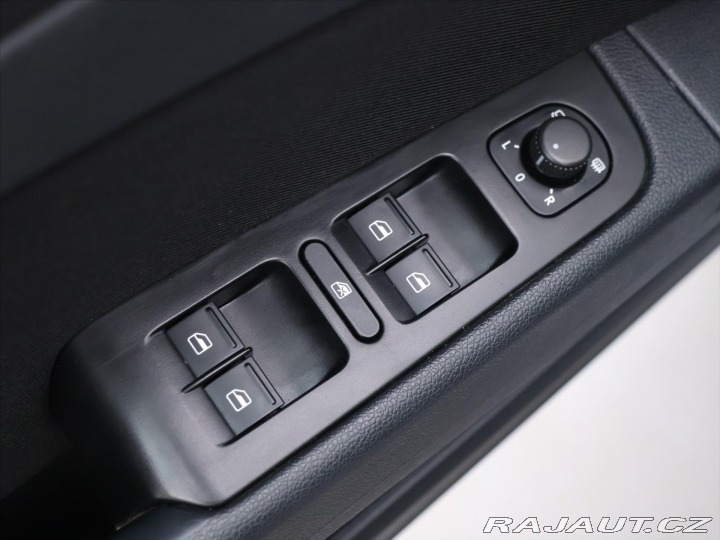 Škoda Superb 2,0 TDI 103kW DSG Ambitio 2013