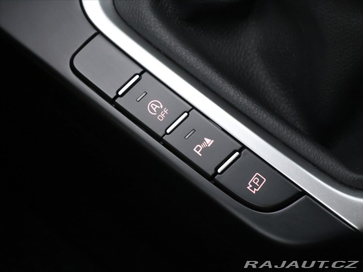 Kia Ceed 1,5 T-GDI 117kW DPH CZ 2022