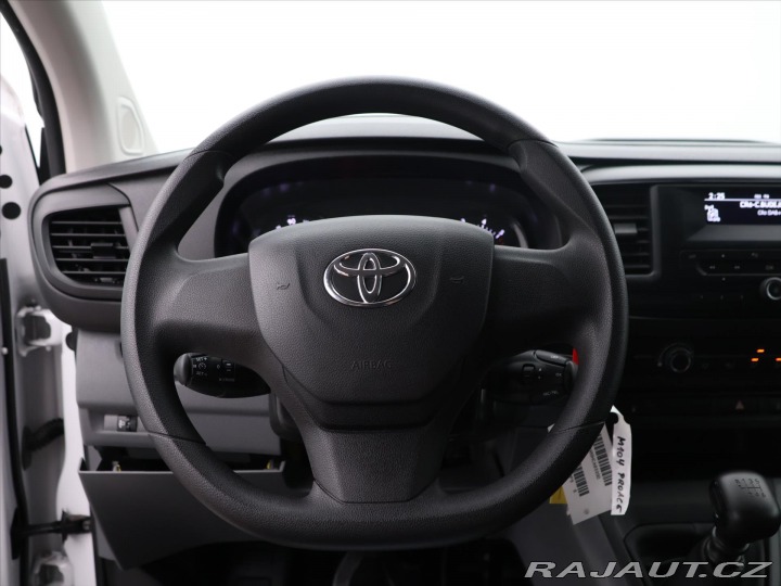 Toyota ProAce 2,0 D-4D 106kW Shuttle CZ 2023