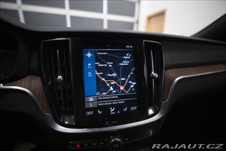 Volvo V60 2,0 D4 AWD CROSS COUNTRY 2019