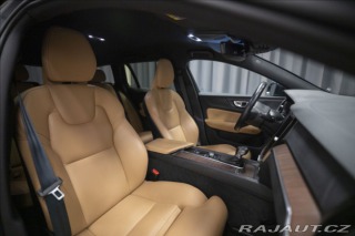 Volvo V60 2,0 D4 AWD CROSS COUNTRY 2019