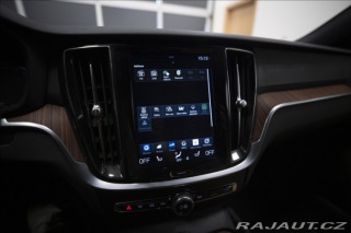 Volvo V60 2,0 D4 AWD CROSS COUNTRY 2019