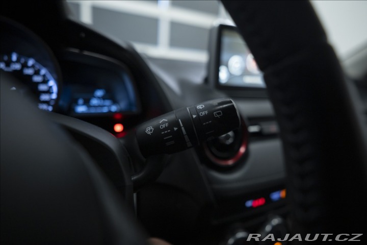 Mazda CX-3 2,0 SKYACTIV 1. MAJ ČR 2x 2016
