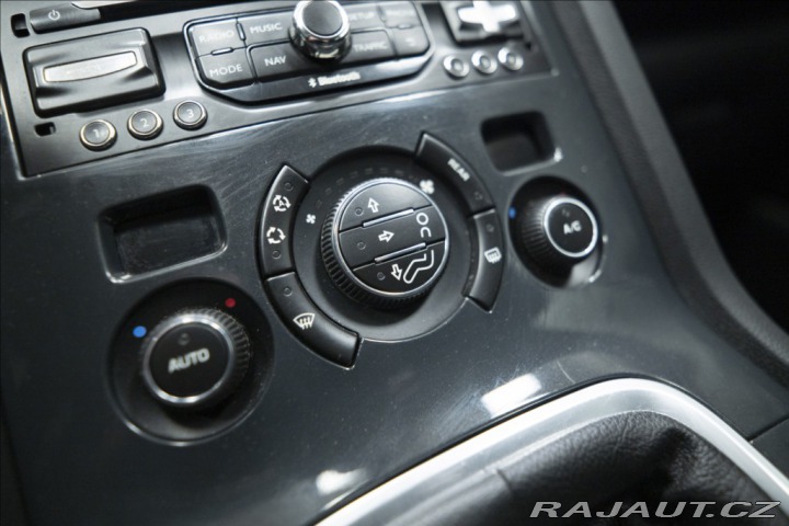 Peugeot 5008 2,0 HDI NAVIGACE TAŽNÉ 7 2014