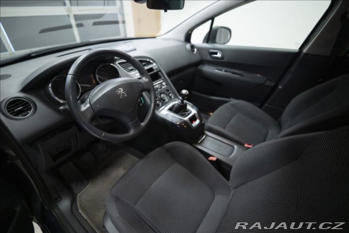 Peugeot 5008 2,0 HDI NAVIGACE TAŽNÉ 7 2014